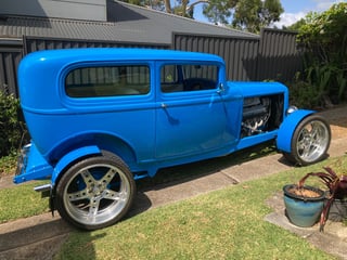 1932 Ford Tudor Hot Rod