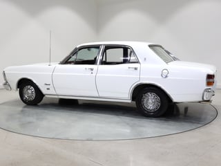 1971 Ford XY Fairmont 302 V8 - Ultra White