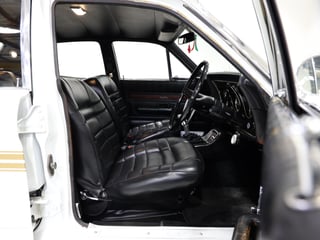 1971 Ford XY Fairmont 302ci Windsor - Ultra White