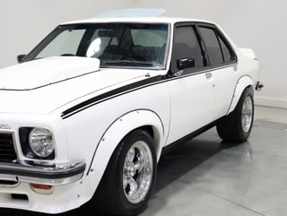 1977 Holden LX Torana SLR 5000 Tribute - Palais White 