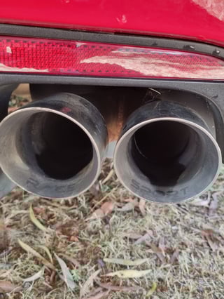 2011 VE Commodore SSV Redline - Patterson Cheney Race Sport RS350