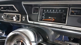 1968 Chrysler VE Valiant VIP 273 V8