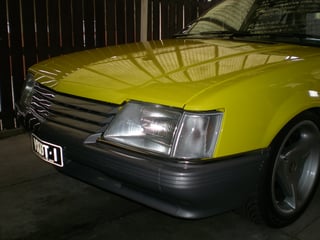 VK Commodore Interceptor