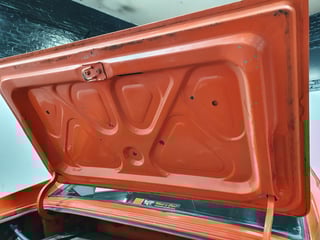 1972 VH E49 Valiant Charger R/T - BIG TANK