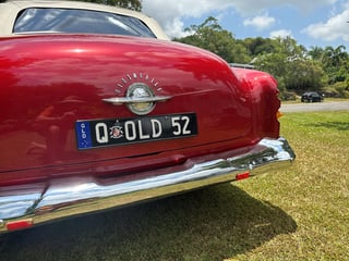 1952 Oldsmobile Super 88 Restomod - 6.0L LS2 V8