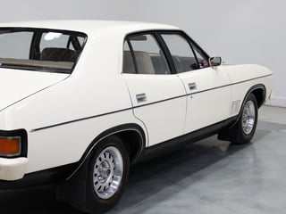 1973 Ford Falcon XB GT 4V - Polar White 