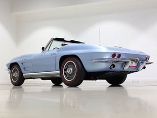 1964 Chevrolet Corvette C2 Sting Ray 327ci 'Fuelie' - Silver Blue Metallic