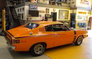 VH E38 Valiant Charger