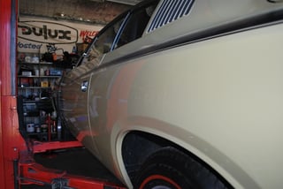 VH R/T E38 Valiant Charger