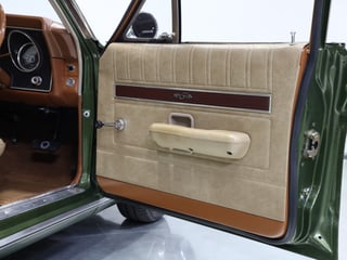 1971 Ford XY Fairmont 302 V8 - Jewel Green