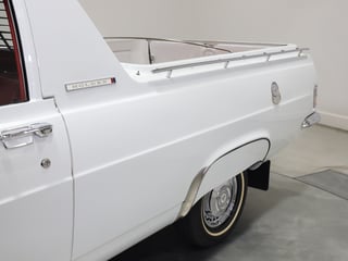 1967 Holden HR 186 S Utility - Grecian White