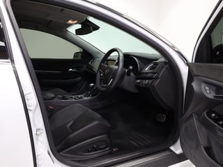 2016 HSV Clubsport R8 Tourer Build No 097 - Heron White …