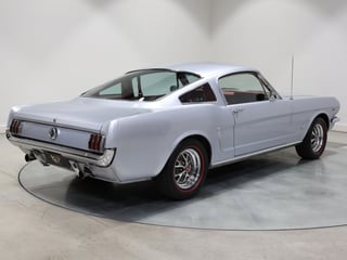 1965 Ford Mustang Fastback 2+2 - Silver Smoke Grey