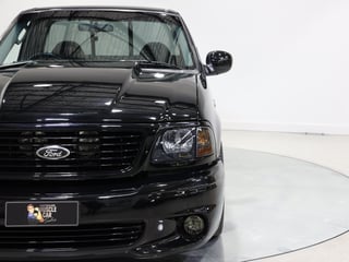 2004 Ford F-150 SVT Lightning RHD - Raven Black 