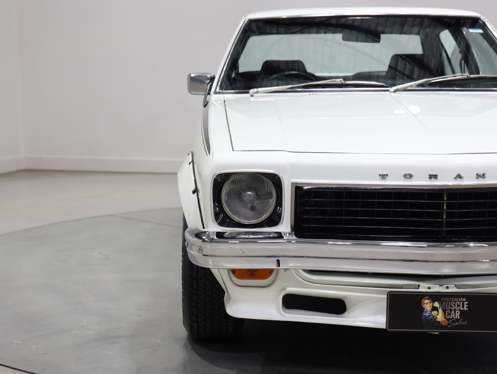 1974 Holden LH Torana L34 SLR 5000 - Glacier White