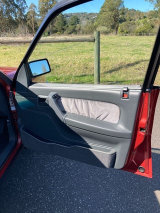 1990 VN Holden Calais 5.0 Litre V8