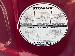 1966 Pontiac Bonneville Brougham - 389 V8