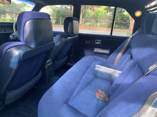 1982 VH SL/E Commodore 5 Litre V8 Shadow Tone