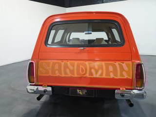 1977 HX Holden Sandman Panelvan