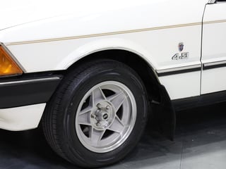 1979 Ford XD Fairmont Ghia 4.9L V8 - Sno White - 57,312km 