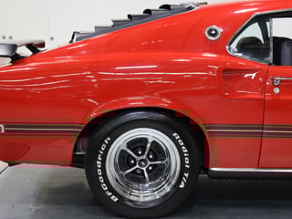 1969 Ford Mustang Mach 1 - Candy Apple Red 
