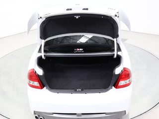 2003 HSV VY II Clubsport R8 285kW