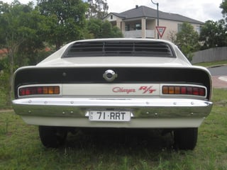 VH R/T Valiant Charger Replica