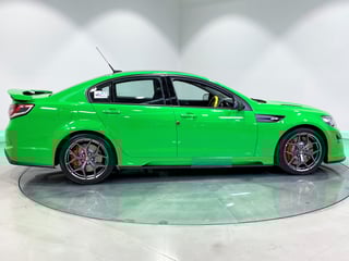 2017 HSV GEN-F2 GTSR Delivery km - Spitfire Green