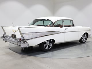 1957 Chevrolet Bel Air - Pillarless 2-Door Hardtop