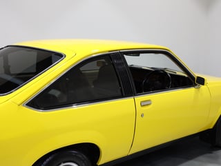 1977 Holden LX Torana SL 253 V8 Hatchback - Absinth Yellow