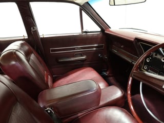 1971 Ford XY Fairmont 302 V8 - Ultra White