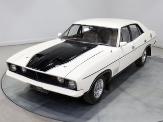 1973 Ford Falcon XB GT 4V - Polar White 