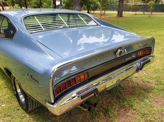 1972 VH Charger 770 265 Hemi