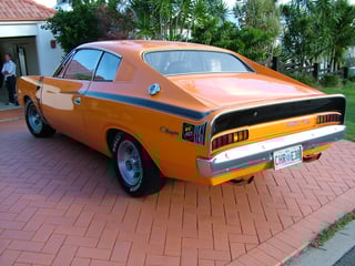 Valiant Charger R/T E38 big tank