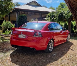 2011 VE Commodore SSV Redline - Patterson Cheney Race Sport RS350