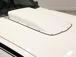 1977 Holden LX Torana SLR 5000 Tribute - Palais White 