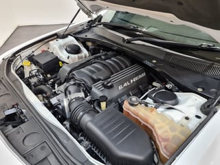 2012 Chrysler 300 SRT8 6.4L V8