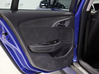 2016 Holden VF Series II SSV Commodore  - Slipstream Blue 