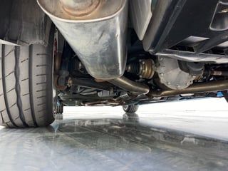 2004 Holden VZ Monaro CV8 - Turismo Mica - 1,974km