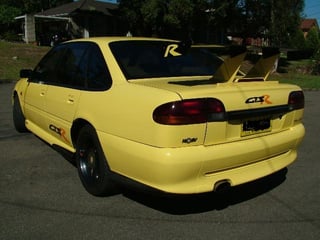 HSV GTS-R Commodore #61