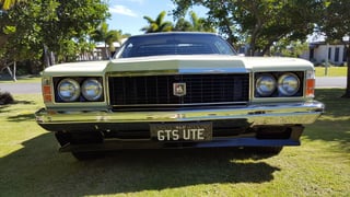 1974 HJ Holden SANDMAN Ute V8