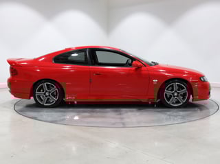 2002 HSV Coupe GTO V2 Series II - Sting Red … $59,990