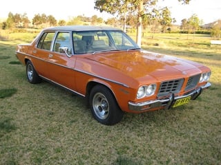 HQ Statesman DeVille 350 V8