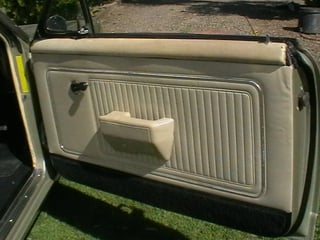 HK 327 Bathurst Monaro