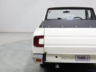 1971 Chrysler VG Valiant Wayfarer Utility 318ci Fireball V8 - Bondi Bleach White