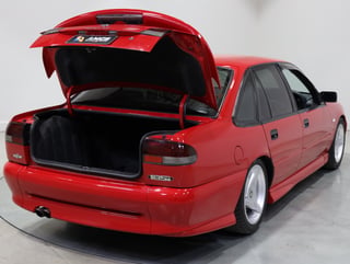 1996 HSV VS Clubsport Build No 1120 - Diablo Red