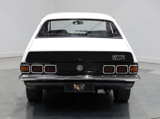1972 Holden LJ Torana GTR XU1 - Glacier White