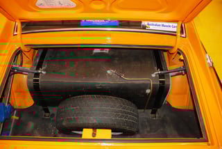 VH E38 Valiant Charger