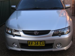 2004 VY SS Commodore