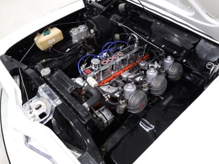 1972 Holden LJ GTR XU1 Tribute - Glacier White